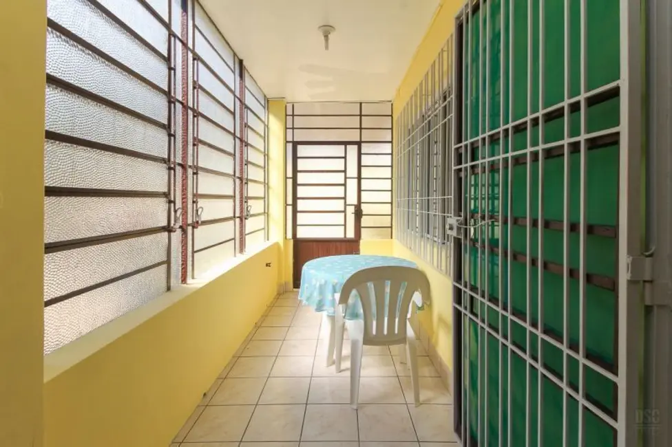 Casa com 7 quartos à venda, 330m2 em Nonoai, Porto Alegre - RS - imagem 5 Foto 5 de Casa com 7 quartos à venda, 330m2 em Nonoai, Porto Alegre - RS