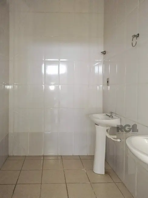 Armazém / Galpão à venda, 615m2 em Anchieta, Porto Alegre - RS - imagem 6 Foto 6 de Armazém / Galpão à venda, 615m2 em Anchieta, Porto Alegre - RS
