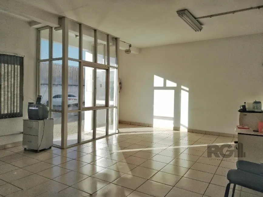 Foto 1 de Armazém / Galpão à venda, 615m2 em Anchieta, Porto Alegre - RS
