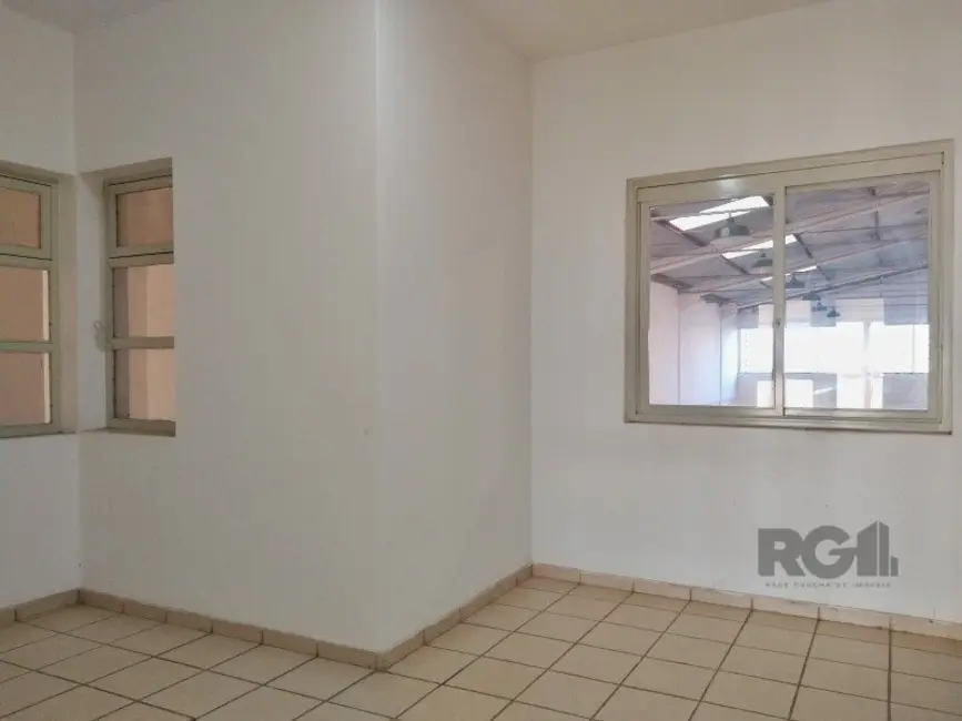 Armazém / Galpão à venda, 615m2 em Anchieta, Porto Alegre - RS - imagem 5 Foto 5 de Armazém / Galpão à venda, 615m2 em Anchieta, Porto Alegre - RS