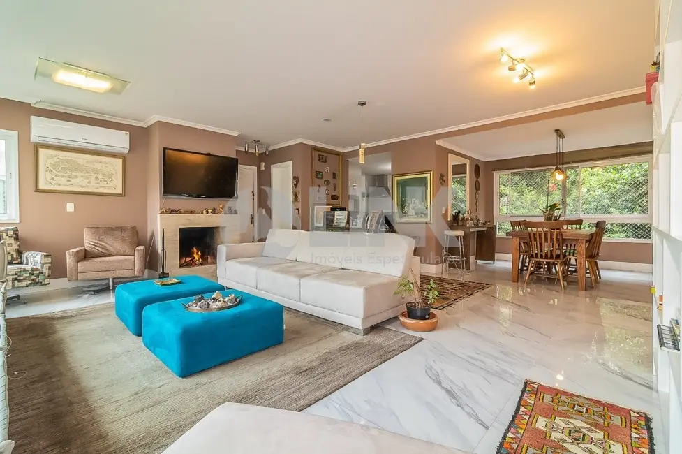 Foto 3 de Apartamento com 3 quartos à venda, 136m2 em Higienópolis, Porto Alegre - RS