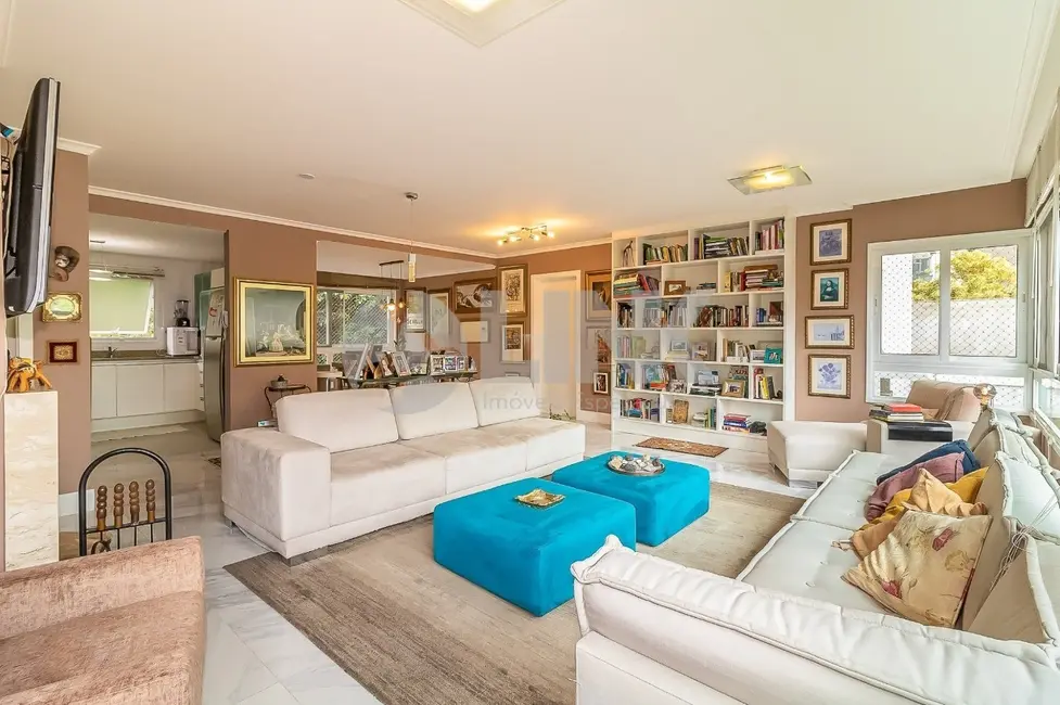 Foto 8 de Apartamento com 3 quartos à venda, 136m2 em Higienópolis, Porto Alegre - RS