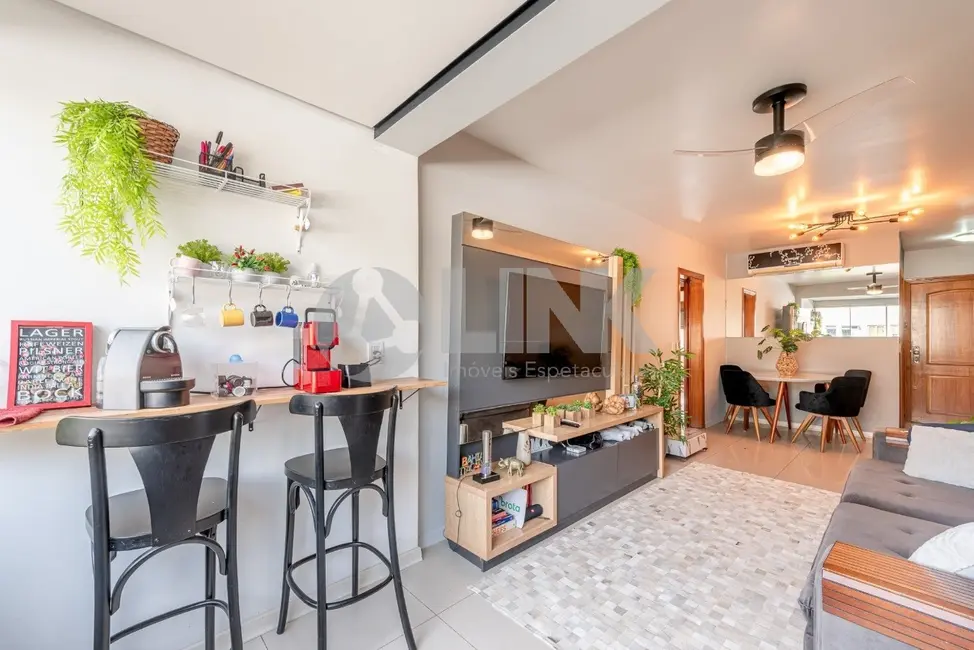 Apartamento com 2 quartos à venda, 77m2 em Petrópolis, Porto Alegre - RS - imagem 9 Foto 9 de Apartamento com 2 quartos à venda, 77m2 em Petrópolis, Porto Alegre - RS