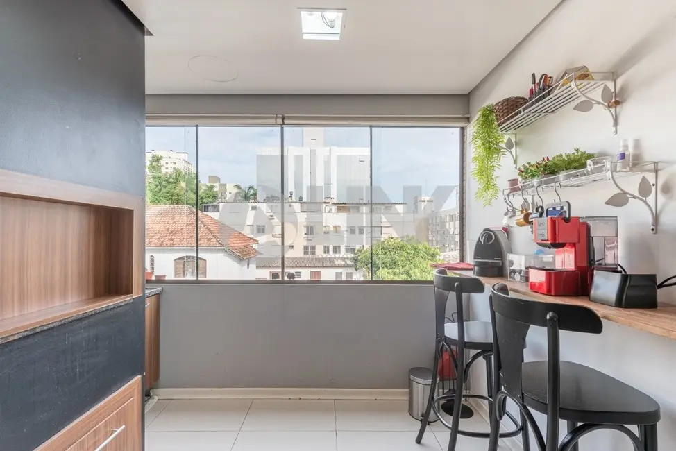 Apartamento com 2 quartos à venda, 77m2 em Petrópolis, Porto Alegre - RS - imagem 8 Foto 8 de Apartamento com 2 quartos à venda, 77m2 em Petrópolis, Porto Alegre - RS