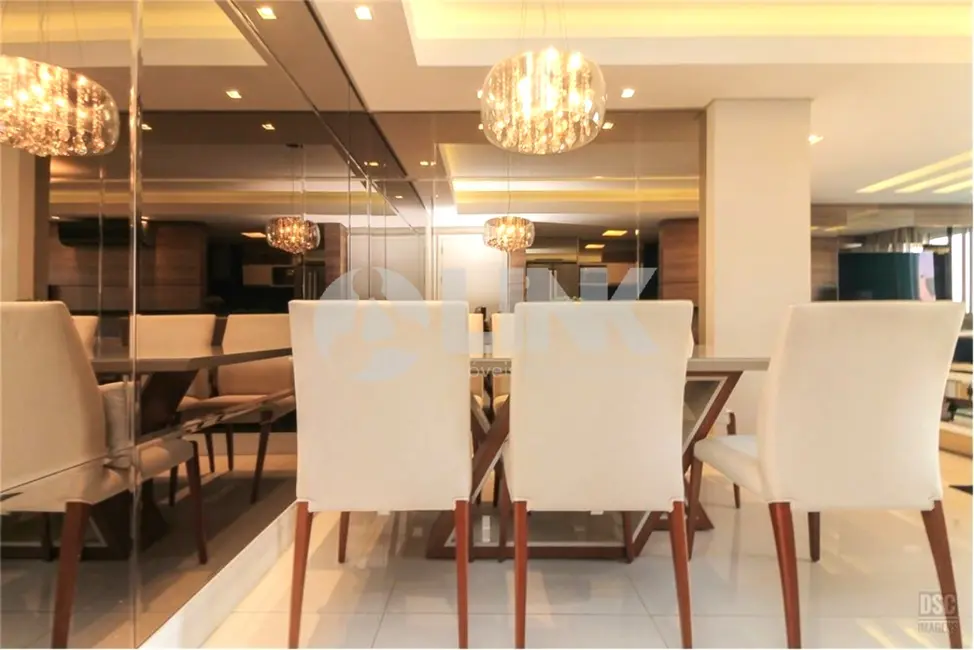 Apartamento com 2 quartos à venda, 82m2 em Passo da Areia, Porto Alegre - RS - imagem 6 Foto 6 de Apartamento com 2 quartos à venda, 82m2 em Passo da Areia, Porto Alegre - RS