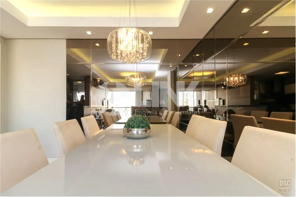 Apartamento com 2 quartos à venda, 82m2 em Passo da Areia, Porto Alegre - RS - imagem 5 Foto 5 de Apartamento com 2 quartos à venda, 82m2 em Passo da Areia, Porto Alegre - RS