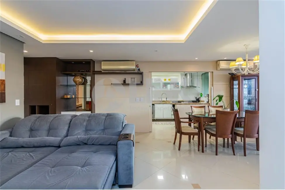 Apartamento com 3 quartos à venda, 126m2 em Menino Deus, Porto Alegre - RS - imagem 7 Foto 7 de Apartamento com 3 quartos à venda, 126m2 em Menino Deus, Porto Alegre - RS