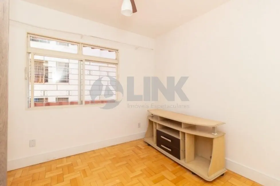 Foto 7 de Apartamento com 3 quartos à venda, 80m2 em Menino Deus, Porto Alegre - RS