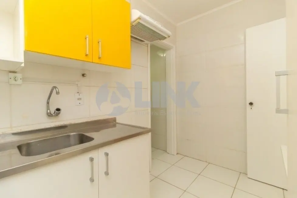 Foto 6 de Apartamento com 3 quartos à venda, 80m2 em Menino Deus, Porto Alegre - RS