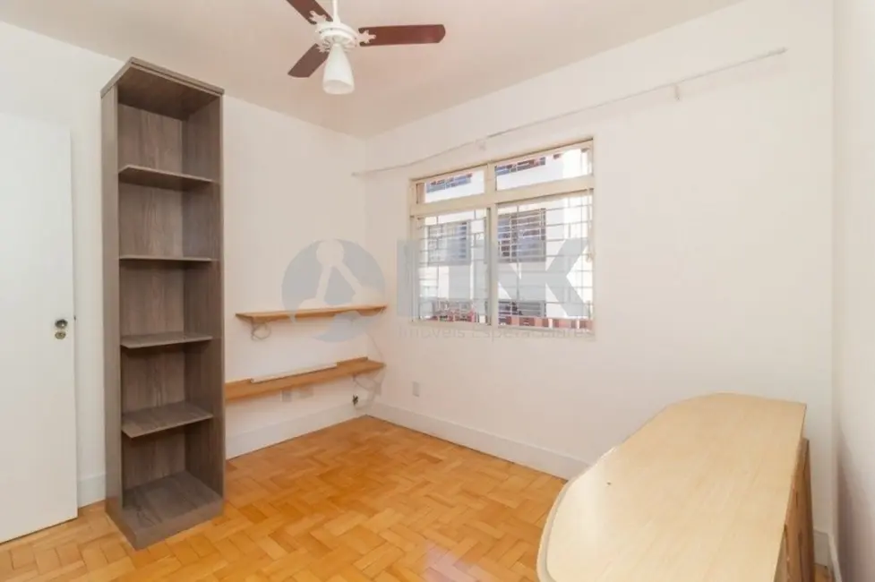 Foto 9 de Apartamento com 3 quartos à venda, 80m2 em Menino Deus, Porto Alegre - RS