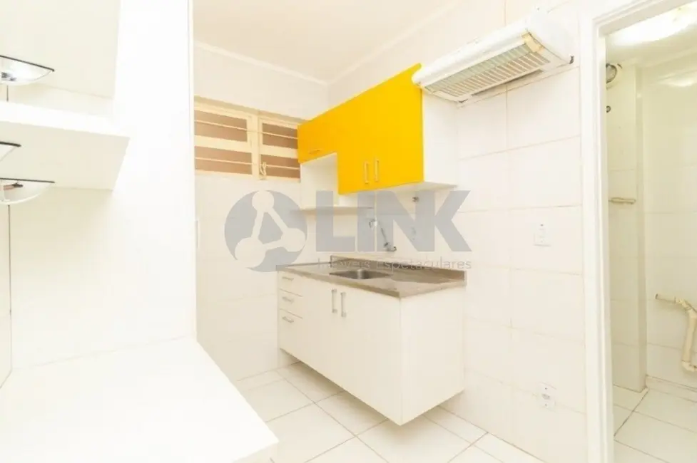 Foto 4 de Apartamento com 3 quartos à venda, 80m2 em Menino Deus, Porto Alegre - RS