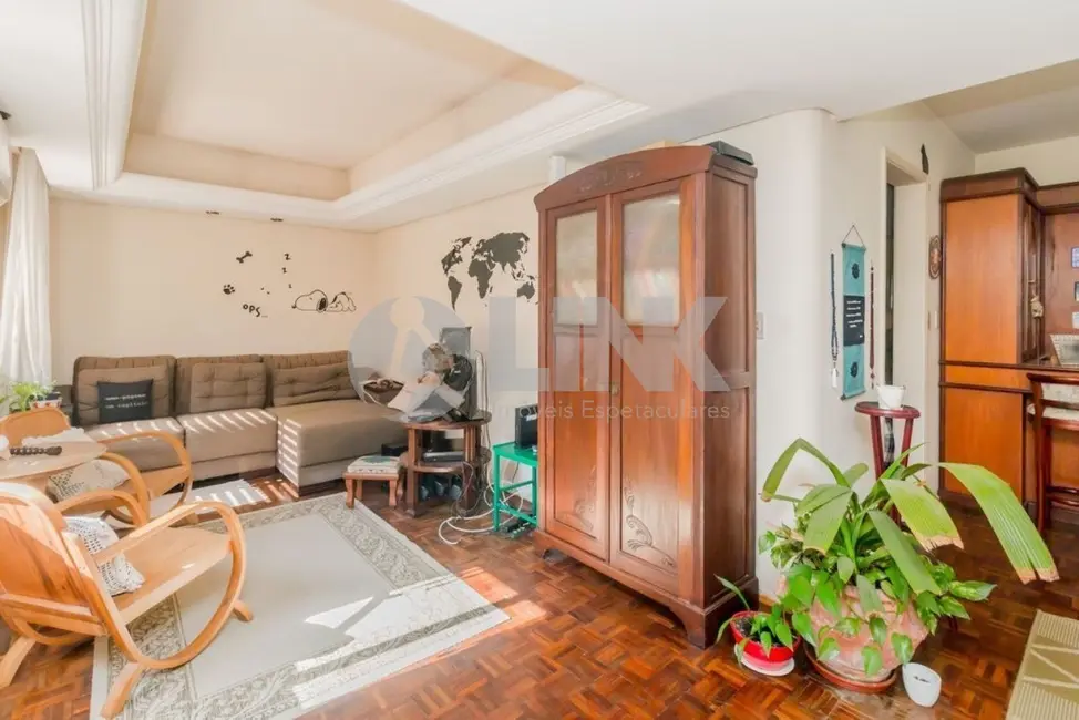 Apartamento com 3 quartos à venda, 91m2 em Menino Deus, Porto Alegre - RS - imagem 3 Foto 3 de Apartamento com 3 quartos à venda, 91m2 em Menino Deus, Porto Alegre - RS