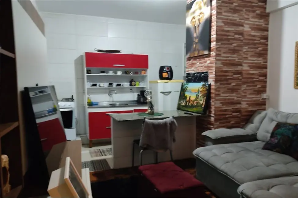 Apartamento com 3 quartos à venda, 108m2 em Centro Histórico, Porto Alegre - RS - imagem 9 Foto 9 de Apartamento com 3 quartos à venda, 108m2 em Centro Histórico, Porto Alegre - RS