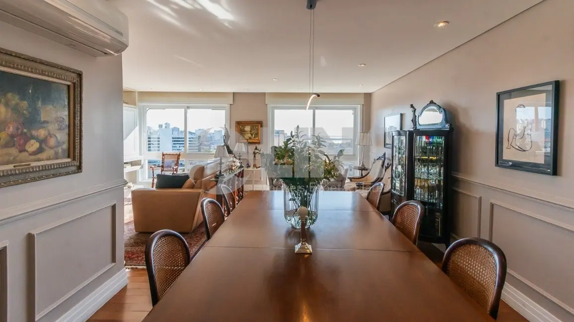Apartamento com 3 quartos à venda, 120m2 em Moinhos de Vento, Porto Alegre - RS - imagem 7 Foto 7 de Apartamento com 3 quartos à venda, 120m2 em Moinhos de Vento, Porto Alegre - RS