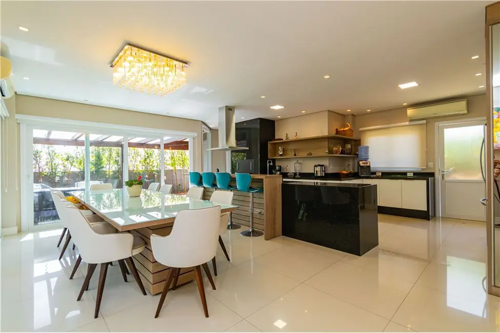Casa de Condomínio com 3 quartos à venda, 286m2 em Marechal Rondon, Canoas - RS - imagem 7 Foto 7 de Casa de Condomínio com 3 quartos à venda, 286m2 em Marechal Rondon, Canoas - RS