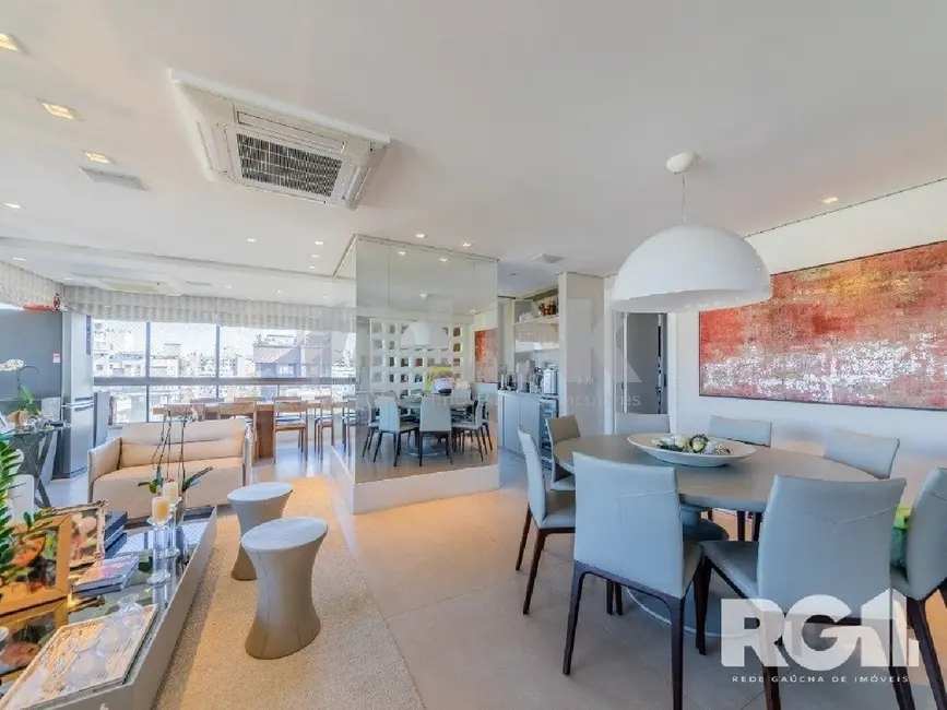Apartamento com 3 quartos à venda, 246m2 em Moinhos de Vento, Porto Alegre - RS - imagem 7 Foto 7 de Apartamento com 3 quartos à venda, 246m2 em Moinhos de Vento, Porto Alegre - RS