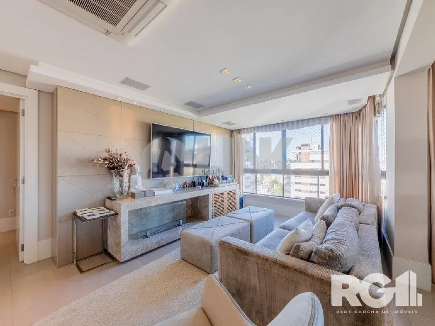 Apartamento com 3 quartos à venda, 246m2 em Moinhos de Vento, Porto Alegre - RS - imagem 4 Foto 4 de Apartamento com 3 quartos à venda, 246m2 em Moinhos de Vento, Porto Alegre - RS