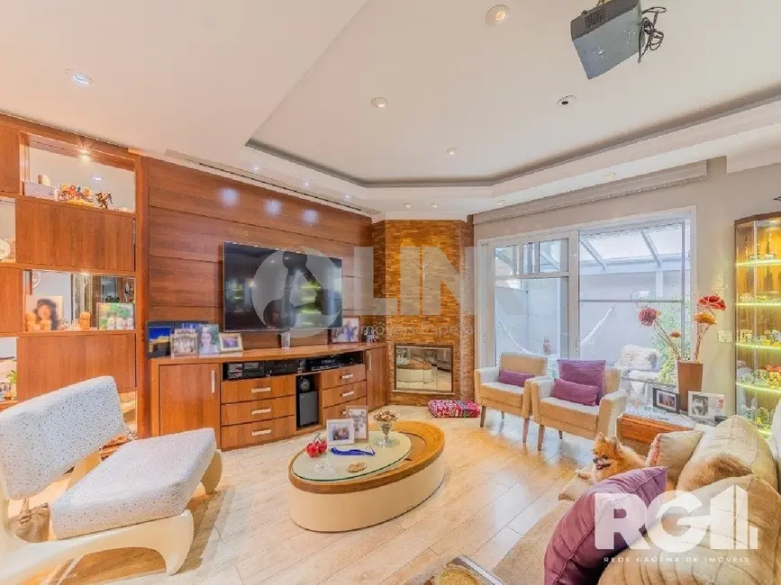 Foto 2 de Casa de Condomínio com 4 quartos à venda, 257m2 em Jardim Carvalho, Porto Alegre - RS