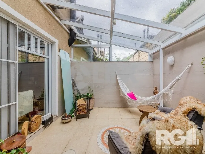 Foto 8 de Casa de Condomínio com 4 quartos à venda, 257m2 em Jardim Carvalho, Porto Alegre - RS