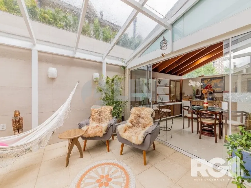 Foto 7 de Casa de Condomínio com 4 quartos à venda, 257m2 em Jardim Carvalho, Porto Alegre - RS