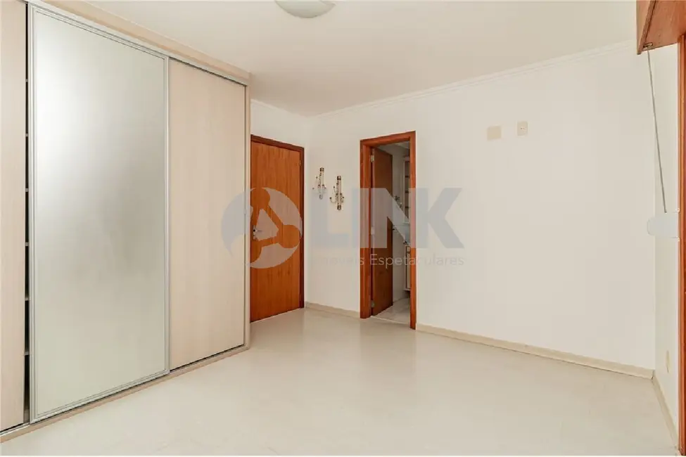 Foto 8 de Apartamento com 2 quartos à venda, 187m2 em Jardim Itu, Porto Alegre - RS