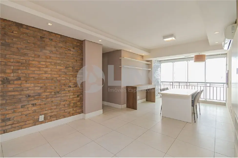 Foto 2 de Apartamento com 3 quartos à venda, 82m2 em Passo da Areia, Porto Alegre - RS