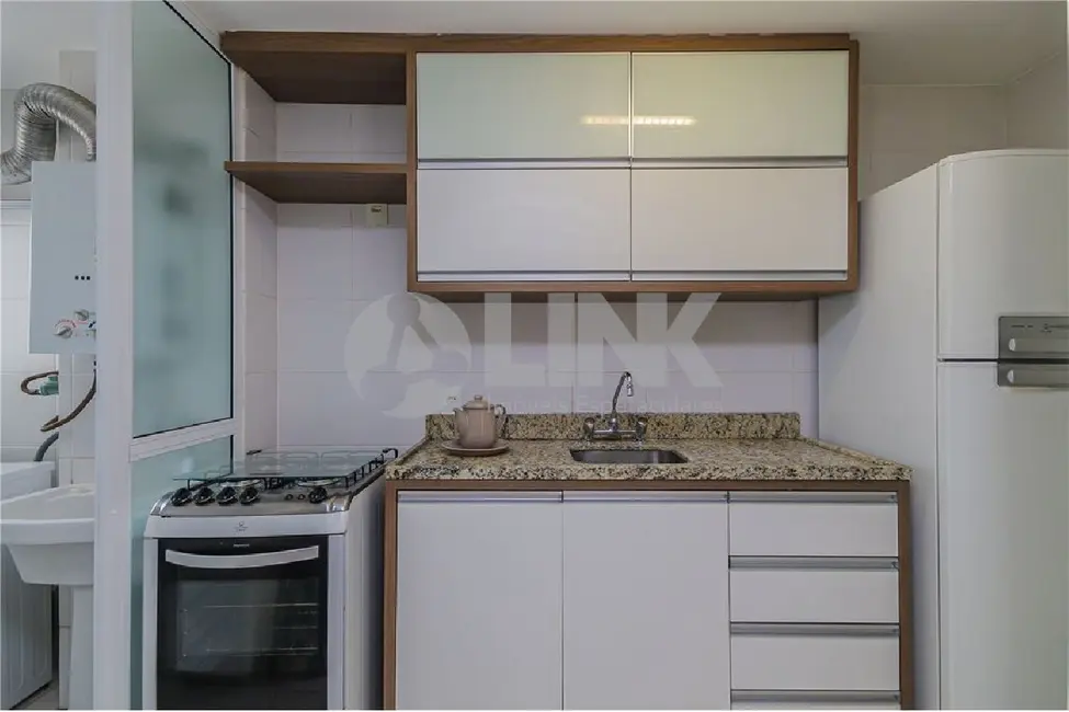 Apartamento com 3 quartos à venda, 82m2 em Passo da Areia, Porto Alegre - RS - imagem 8 Foto 8 de Apartamento com 3 quartos à venda, 82m2 em Passo da Areia, Porto Alegre - RS