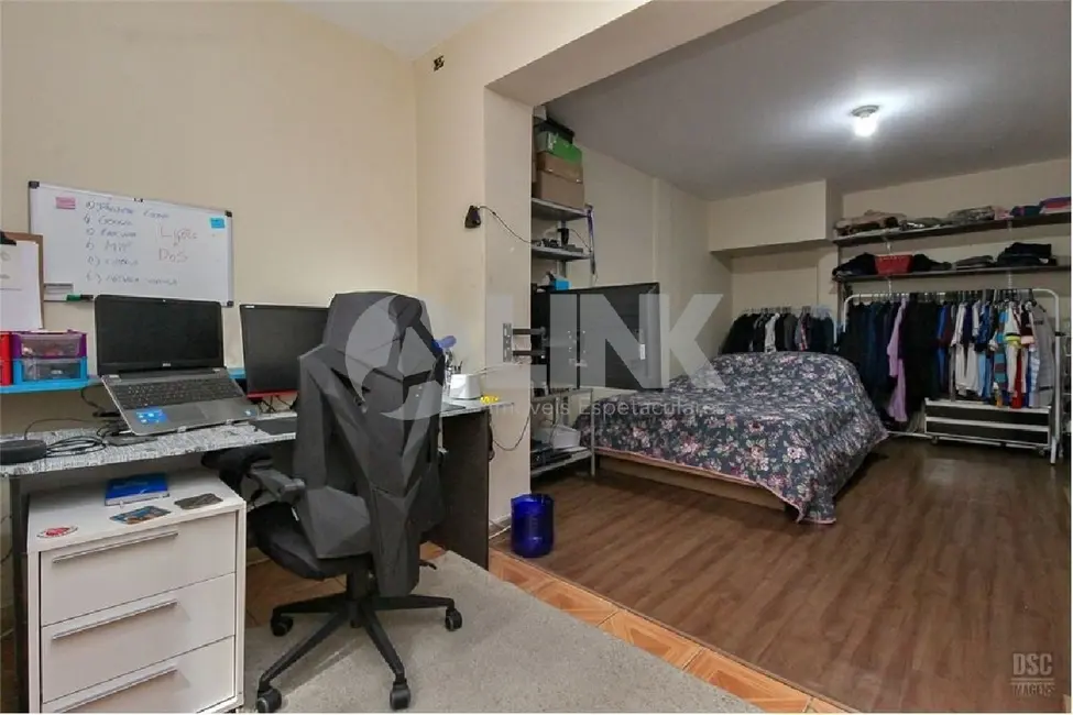 Foto 9 de Apartamento com 1 quarto à venda, 75m2 em Farroupilha, Porto Alegre - RS