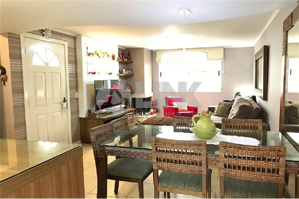 Foto 3 de Casa de Condomínio com 3 quartos à venda, 146m2 em São Sebastião, Porto Alegre - RS