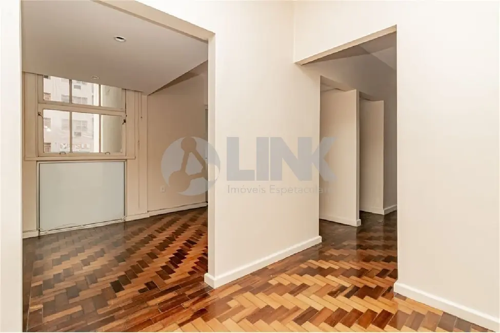 Apartamento com 2 quartos à venda, 115m2 em Centro Histórico, Porto Alegre - RS - imagem 3 Foto 3 de Apartamento com 2 quartos à venda, 115m2 em Centro Histórico, Porto Alegre - RS