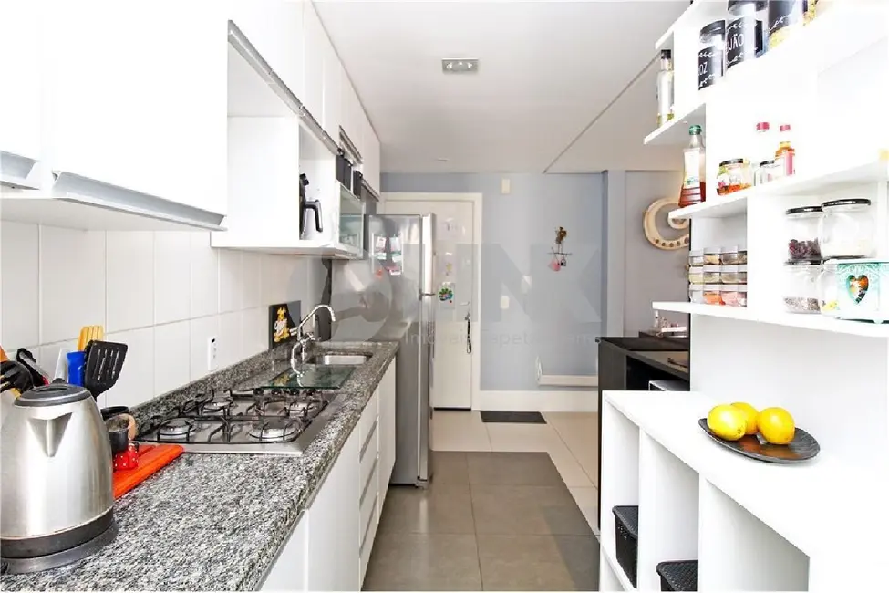 Apartamento com 3 quartos à venda, 84m2 em Jardim Carvalho, Porto Alegre - RS - imagem 6 Foto 6 de Apartamento com 3 quartos à venda, 84m2 em Jardim Carvalho, Porto Alegre - RS