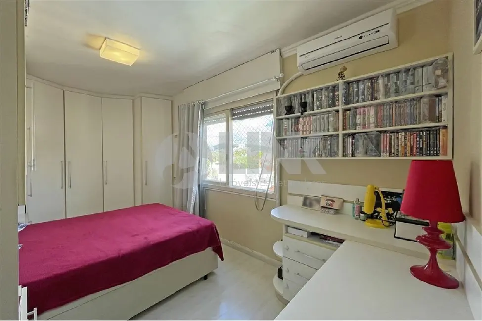 Foto 8 de Apartamento com 2 quartos à venda, 73m2 em Teresópolis, Porto Alegre - RS