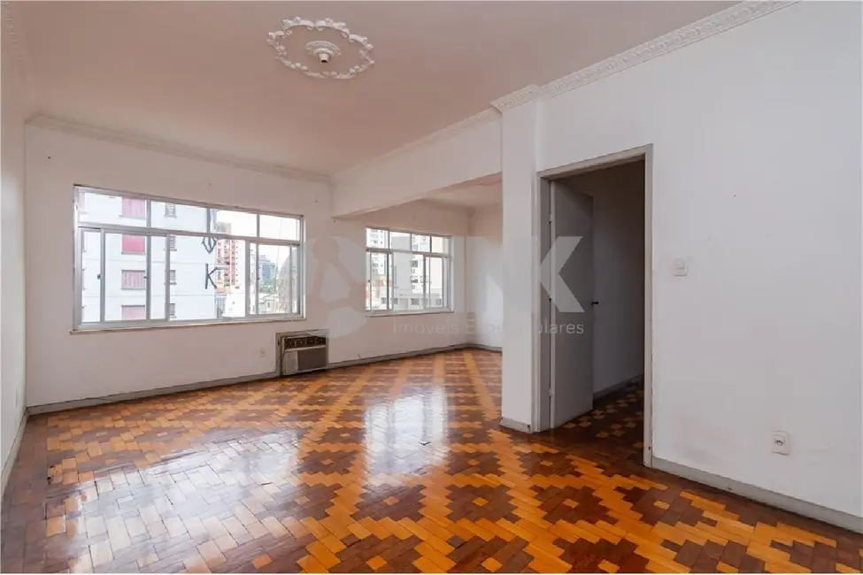 Foto 1 de Apartamento com 5 quartos à venda, 154m2 em Floresta, Porto Alegre - RS