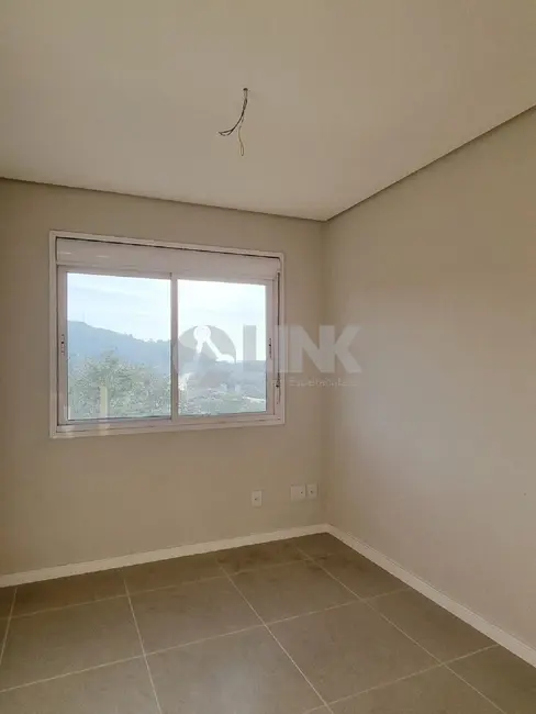 Foto 4 de Apartamento com 3 quartos à venda, 71m2 em Agronomia, Porto Alegre - RS