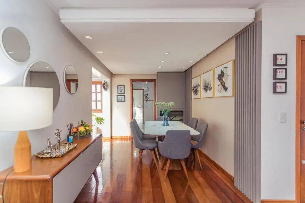 Foto 3 de Apartamento com 3 quartos à venda, 272m2 em Jardim Lindóia, Porto Alegre - RS