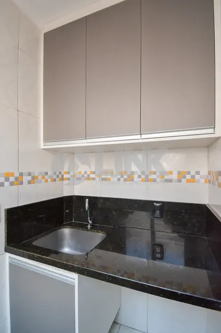 Apartamento com 2 quartos à venda, 66m2 em Vila Jardim, Porto Alegre - RS - imagem 5 Foto 5 de Apartamento com 2 quartos à venda, 66m2 em Vila Jardim, Porto Alegre - RS