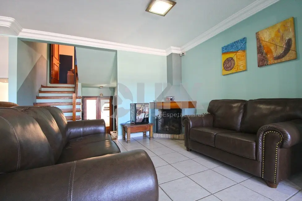 Foto 1 de Casa de Condomínio com 3 quartos à venda, 180m2 em Cristal, Porto Alegre - RS