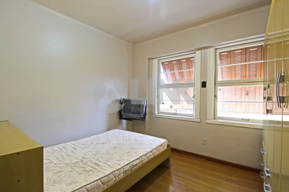 Foto 7 de Apartamento com 2 quartos à venda, 86m2 em Floresta, Porto Alegre - RS