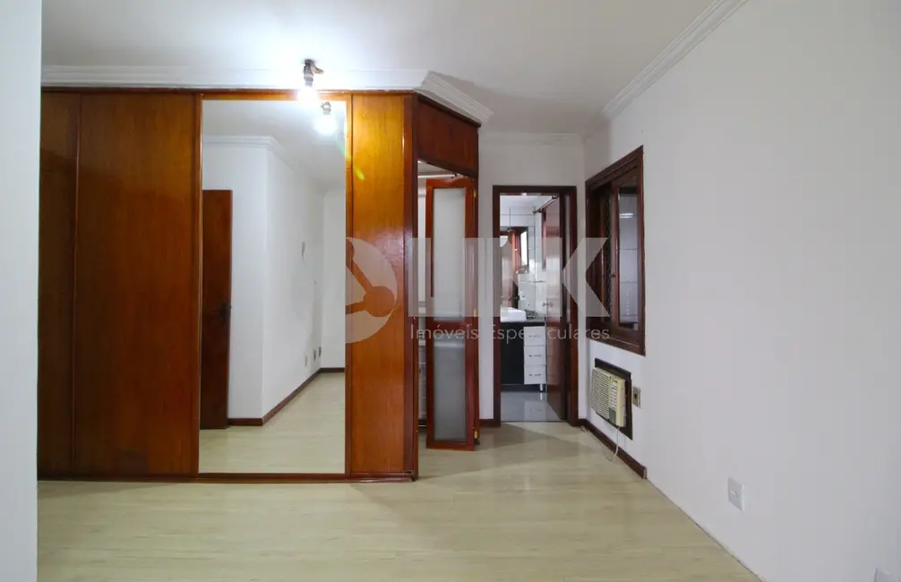 Foto 4 de Apartamento com 2 quartos à venda, 177m2 em Porto Alegre - RS