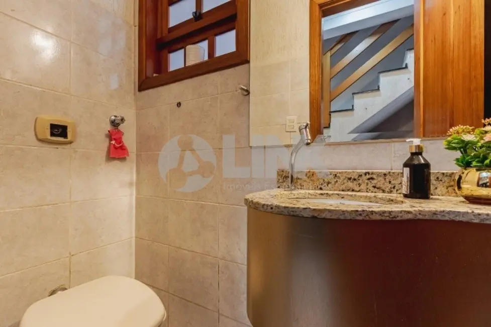 Casa com 3 quartos à venda, 231m2 em Jardim Itu, Porto Alegre - RS - imagem 8 Foto 8 de Casa com 3 quartos à venda, 231m2 em Jardim Itu, Porto Alegre - RS