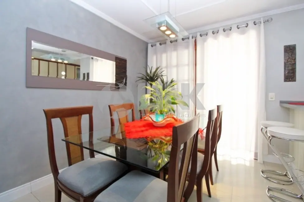 Foto 4 de Casa com 3 quartos à venda, 225m2 em Jardim Itu, Porto Alegre - RS