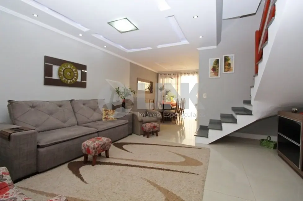 Foto 3 de Casa com 3 quartos à venda, 225m2 em Jardim Itu, Porto Alegre - RS