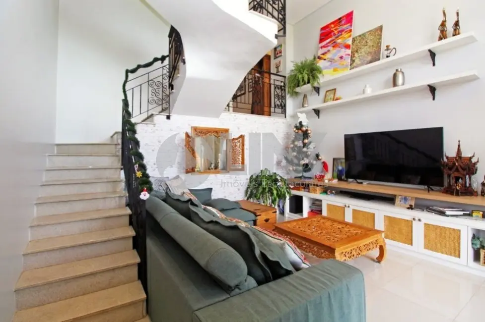 Foto 5 de Casa com 3 quartos à venda, 181m2 em Jardim Itu, Porto Alegre - RS