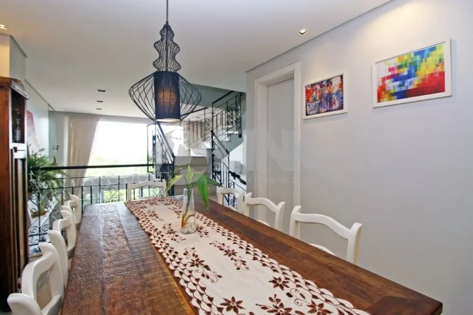 Foto 8 de Casa com 3 quartos à venda, 181m2 em Jardim Itu, Porto Alegre - RS