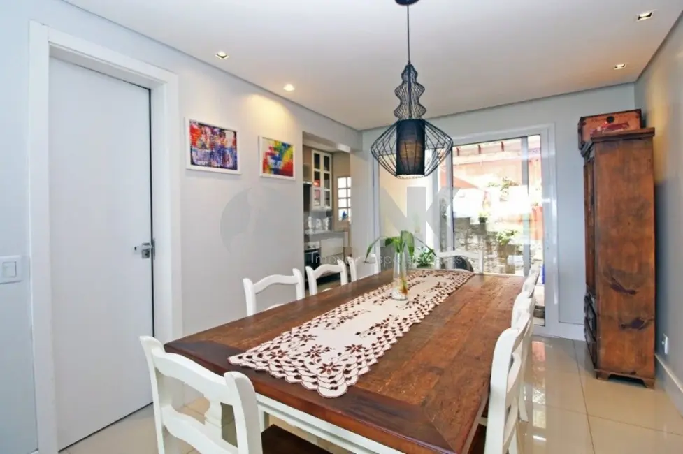 Foto 9 de Casa com 3 quartos à venda, 181m2 em Jardim Itu, Porto Alegre - RS