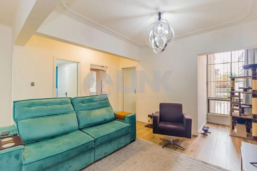 Apartamento com 3 quartos à venda, 97m2 em Auxiliadora, Porto Alegre - RS - imagem 3 Foto 3 de Apartamento com 3 quartos à venda, 97m2 em Auxiliadora, Porto Alegre - RS