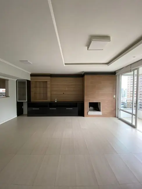 Foto 2 de Apartamento com 2 quartos à venda, 101m2 em Petrópolis, Porto Alegre - RS