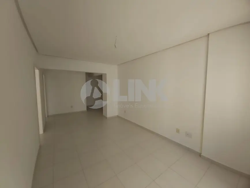 Foto 2 de Apartamento com 1 quarto à venda, 55m2 em Centro Histórico, Porto Alegre - RS