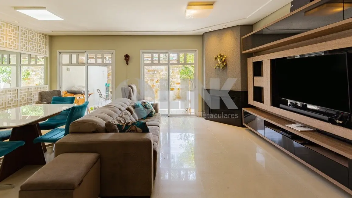 Foto 3 de Casa de Condomínio com 3 quartos à venda, 223m2 em Jardim Carvalho, Porto Alegre - RS