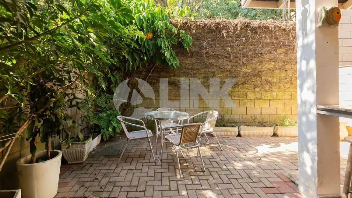 Foto 7 de Casa de Condomínio com 4 quartos à venda, 223m2 em Jardim Carvalho, Porto Alegre - RS